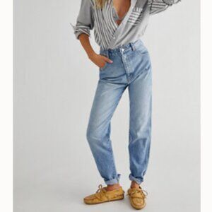 ROLLA'S "Elle" Super High Rise Relaxed Denim (US Size 32)